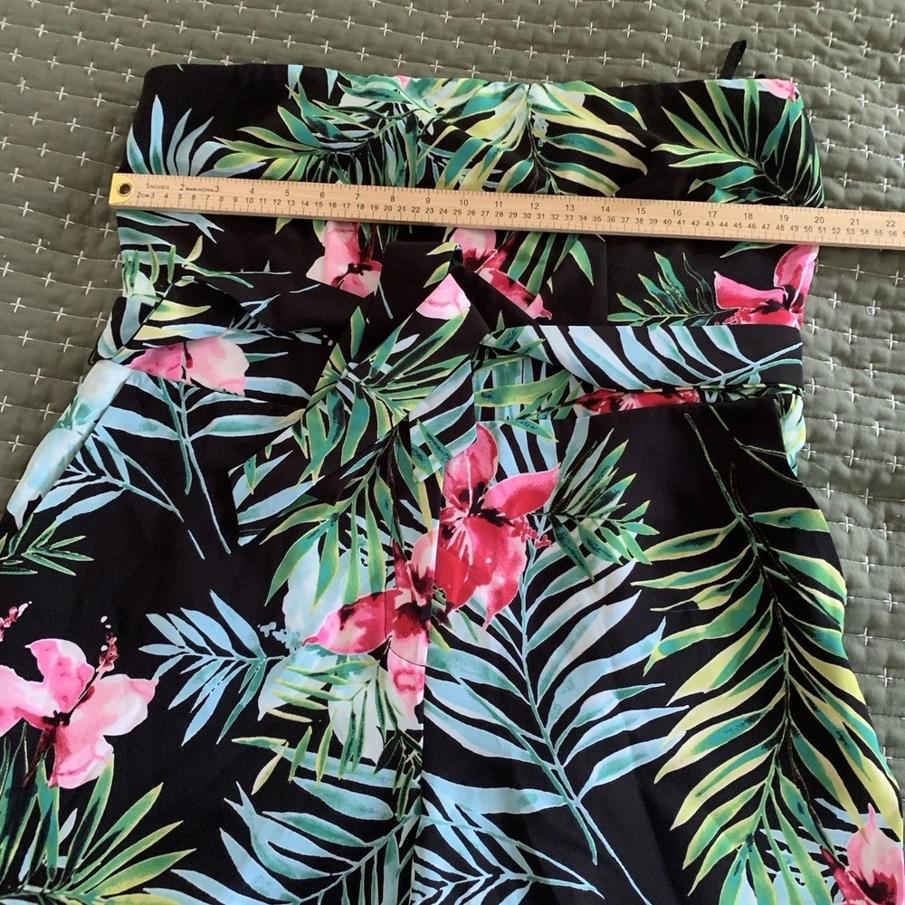 New York & Company tropical strapless romper black floral pattern Tie Belt SZ-XL - Picture 5 of 14